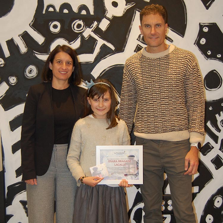 Enara-Bragado-concurso-postales-navidad-la-fundacion