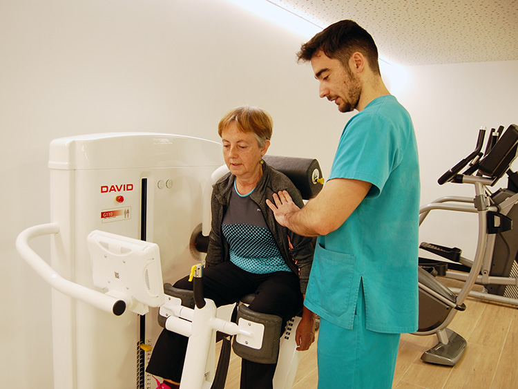 tratar-dolor-espalda--fisioterapia-Vitoria-Nordic-Klinika